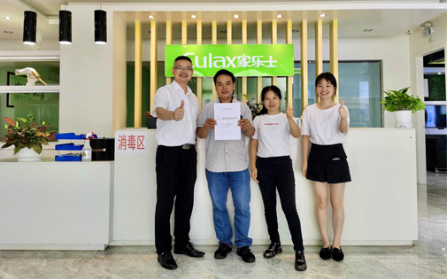 喜訊丨熱烈慶祝廣西梧州李總簽約家樂事5S凈水器，與家樂事一起決勝凈水市場這個大風(fēng)口 